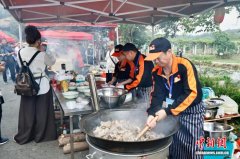 灶台变擂台 福建三明乡村厨师大赛“烹”出烟火气